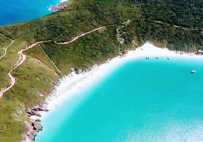 CARIBE DO ATLÂNTICO,PRAIA DO FORNO, GRUTA AZUl